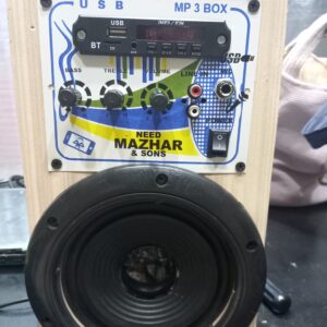 Single 6 inch speaker with built in amplifier - Image 2